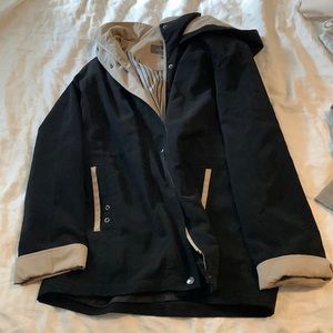 Rain resistant jacket